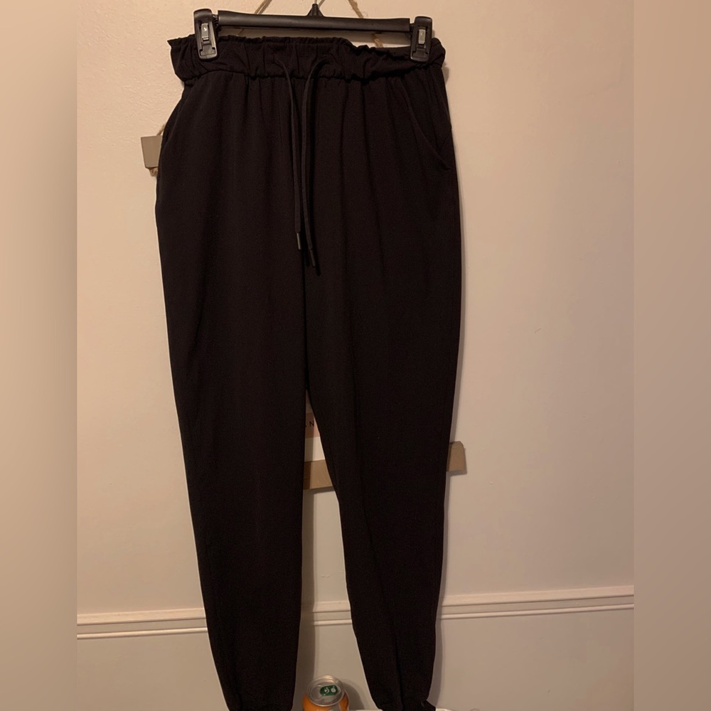 Black Lululemon joggers size four